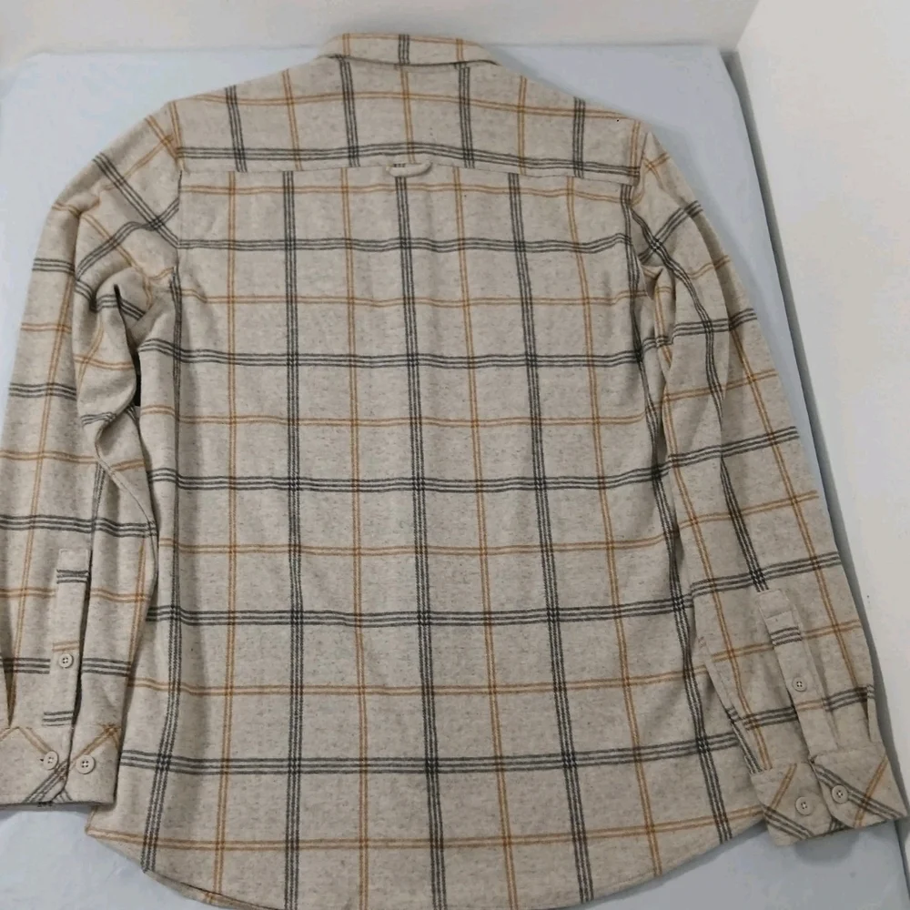 Quiksilver Men's Casual Plaid and Striped Shirt Set - Picture 5 of 11